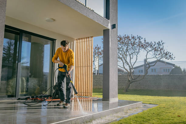Best Pool Deck Cleaning  in Jamesport, NY